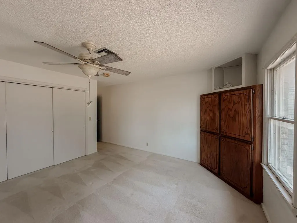 Photo 14 — 705 N Stanley Street, Hinton, OK 73047