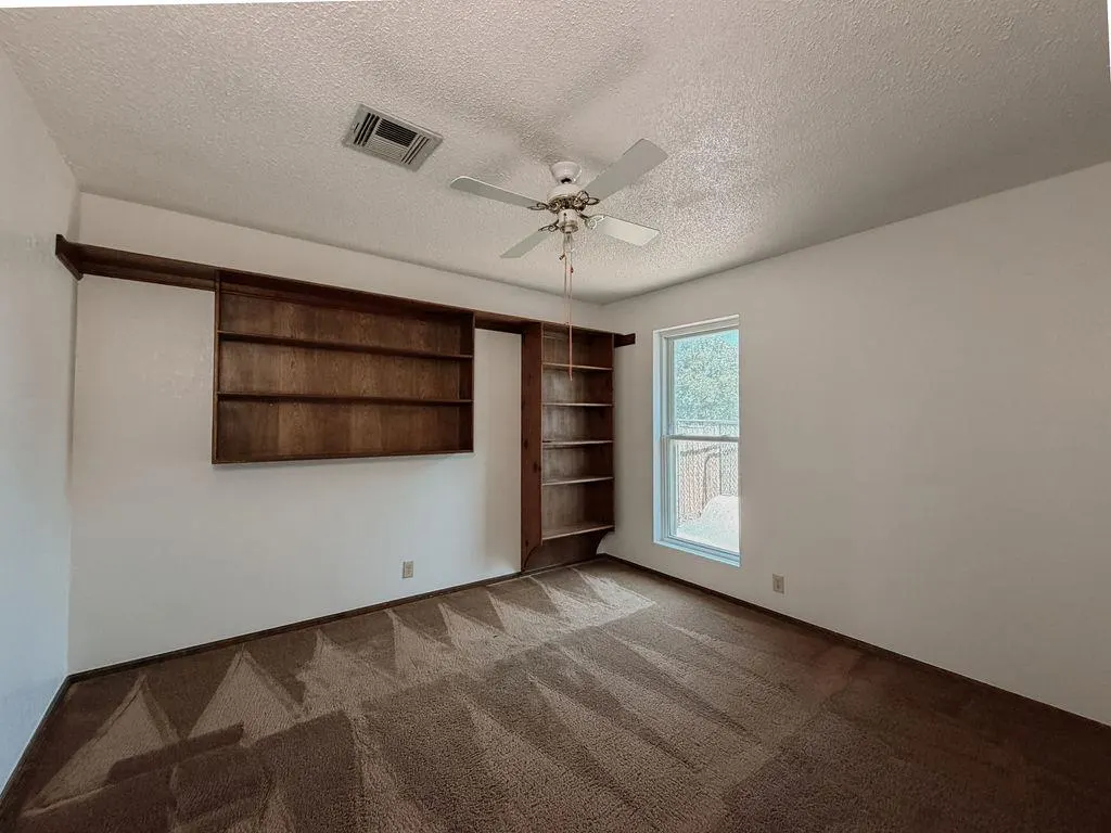 Photo 25 — 705 N Stanley Street, Hinton, OK 73047