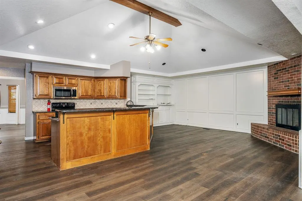 Photo 12 — 11709 NW 116th Street, Yukon, OK 73099