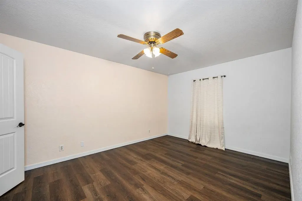 Photo 33 — 11709 NW 116th Street, Yukon, OK 73099