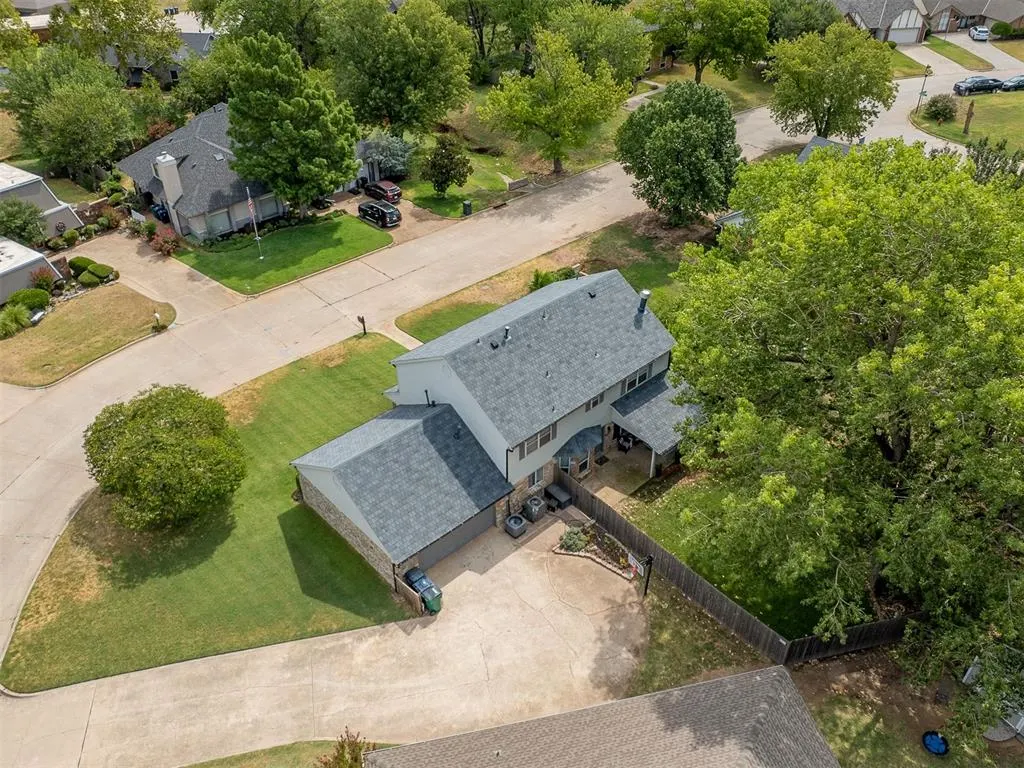 Photo 37 — 11913 Somerville Drive, Yukon, OK 73099