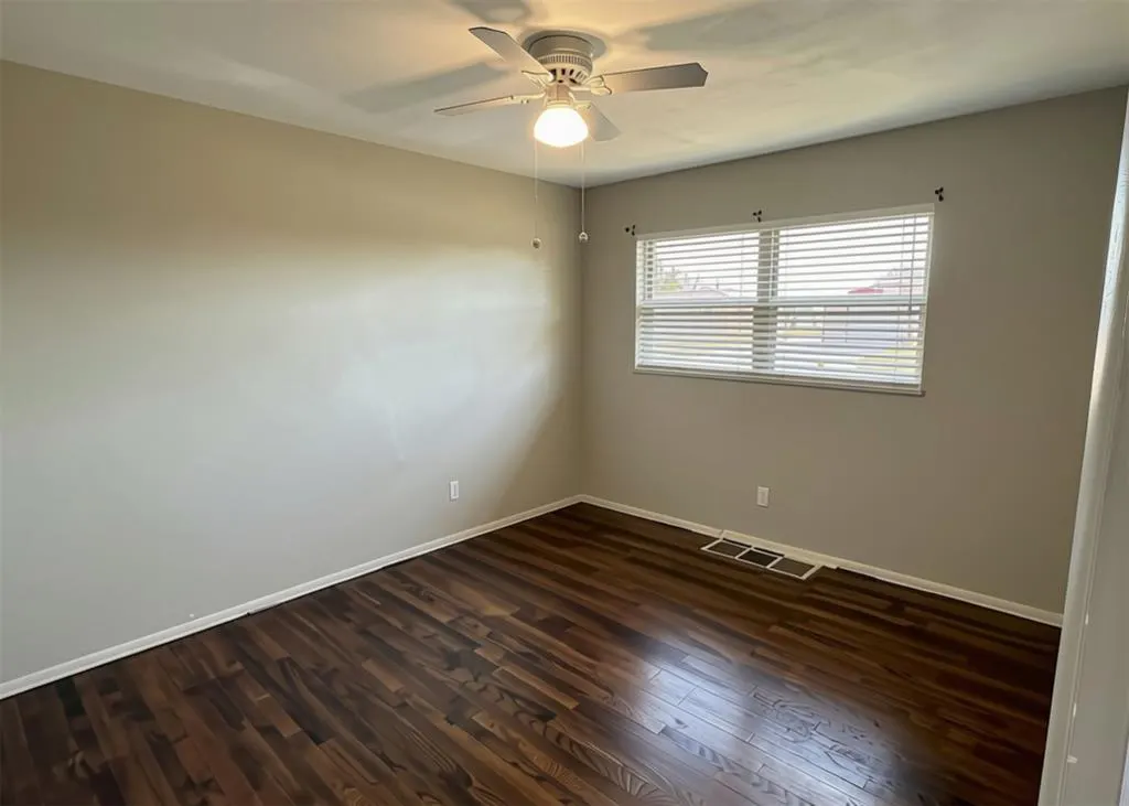 Photo 14 — 305 Iroquois Trail, Burns Flat, OK 73647