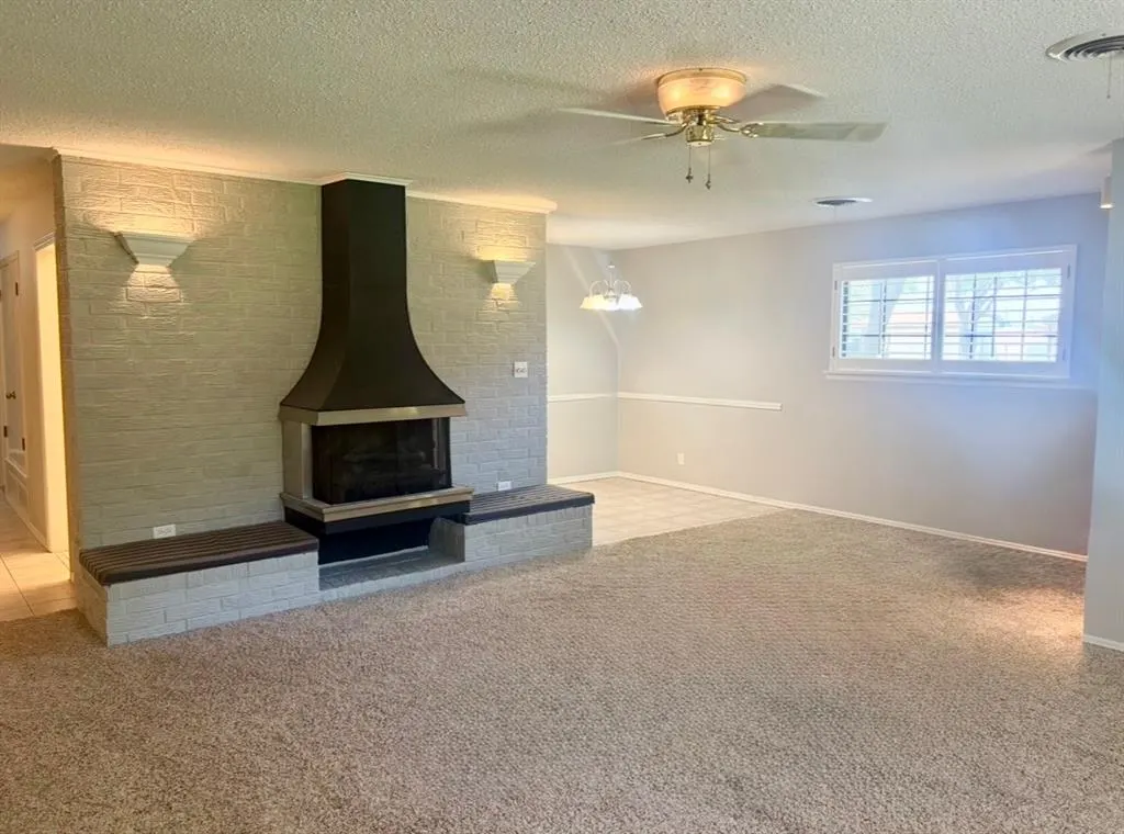 Photo 5 — 1315 Canterbury Boulevard, Altus, OK 73521
