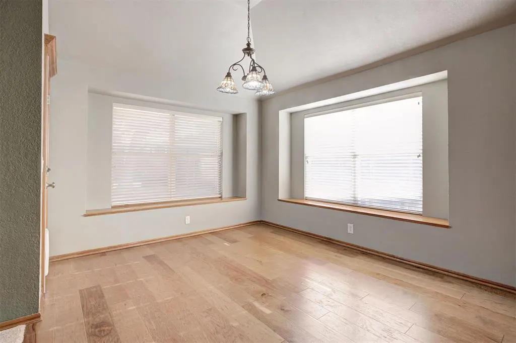 Photo 9 — 1825 SE 1st Street, Moore, OK 73160