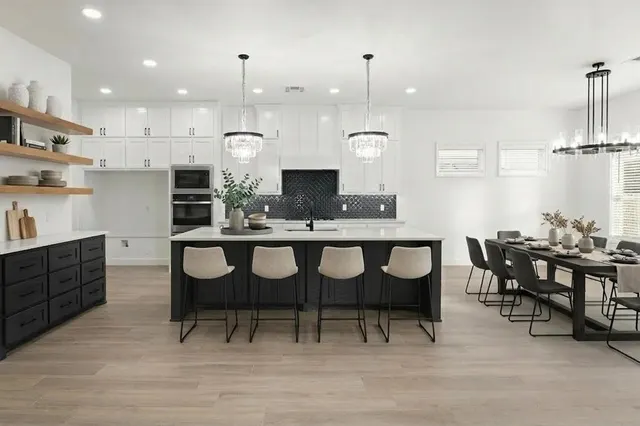 Photo 5 — 15433 Capri Lane, Edmond, OK 73013
