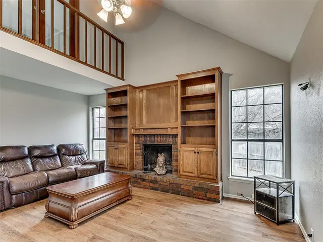 Photo 8 — 2101 NE 11th Street, Moore, OK 73160