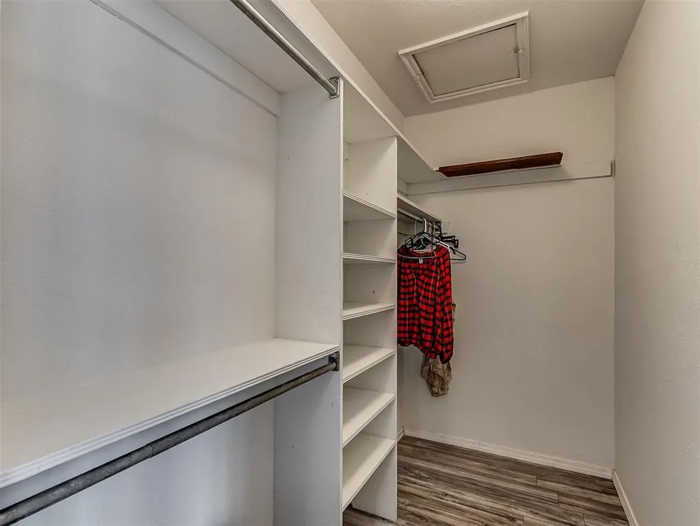 Photo 30 — 2101 NE 11th Street, Moore, OK 73160