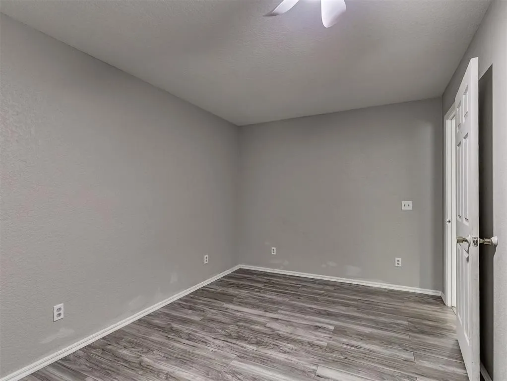 Photo 36 — 2101 NE 11th Street, Moore, OK 73160
