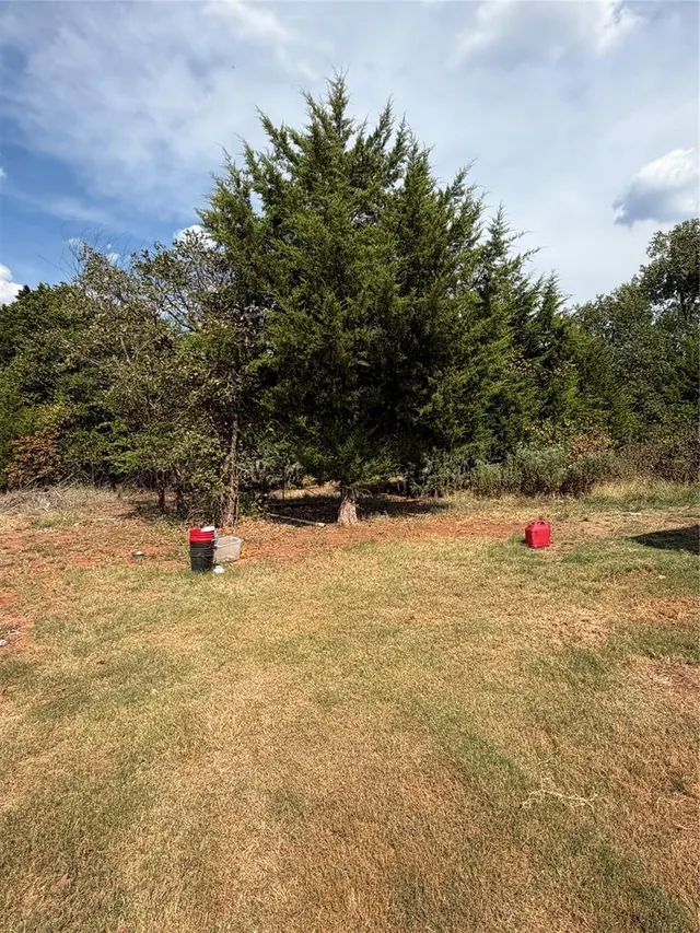Photo 3 — 12930 Deer Drive, Luther, OK 73054