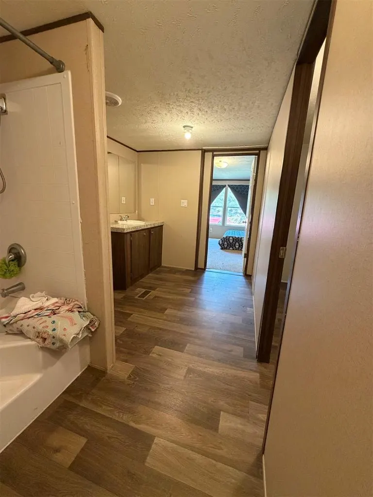Photo 12 — 12930 Deer Drive, Luther, OK 73054