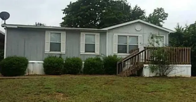 Photo 3 — 20000 SE 95th Street, Newalla, OK 74857