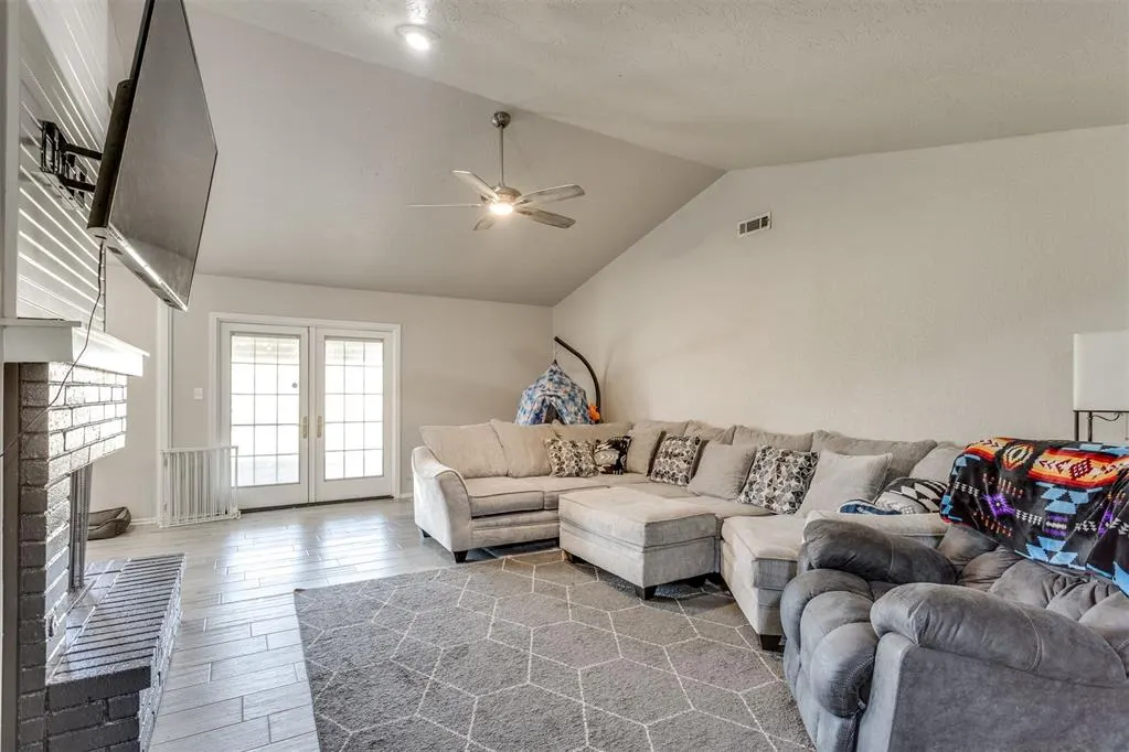 Photo 6 — 12 N Rice Roads, Shawnee, OK 74804