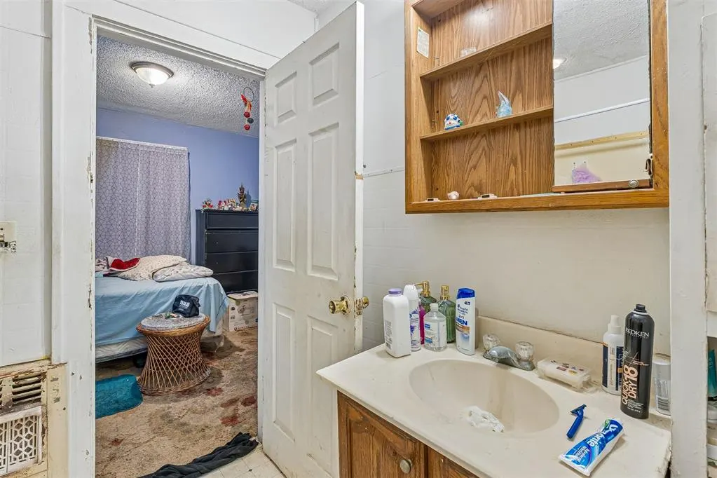 Photo 10 — 230 SE 41st Street, Oklahoma City, OK 73129