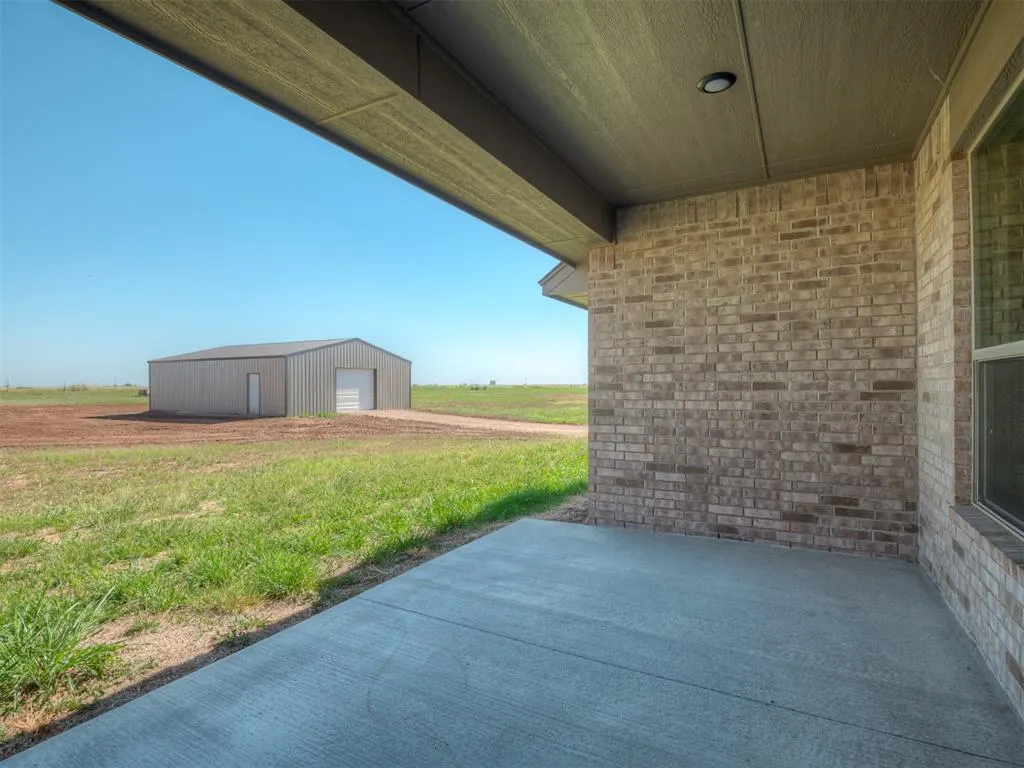 Photo 41 — 24953 Belmont Pass, Cashion, OK 73016