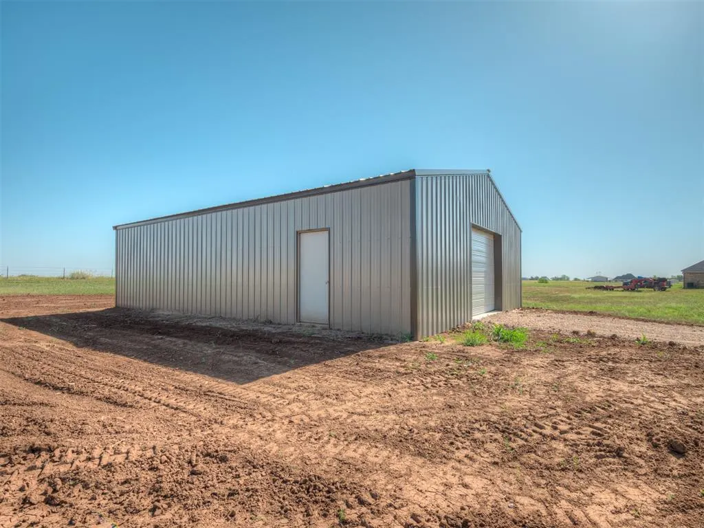 Photo 43 — 24953 Belmont Pass, Cashion, OK 73016