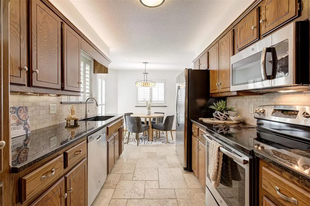 Photo 9 — 3844 Apex Court, Norman, OK 73072