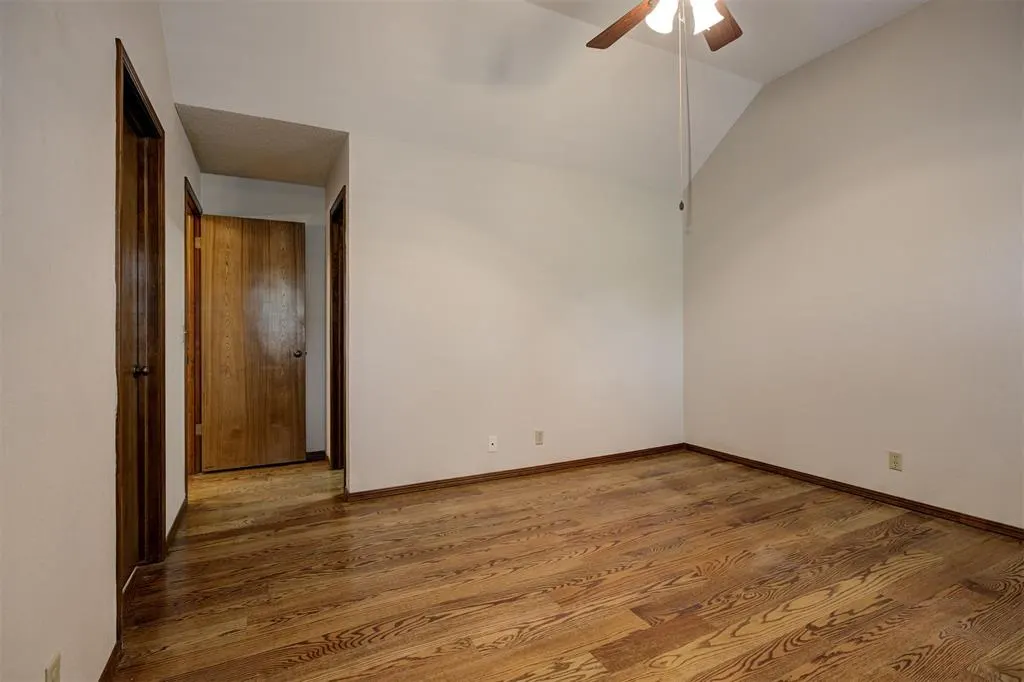 Photo 15 — 3844 Apex Court, Norman, OK 73072