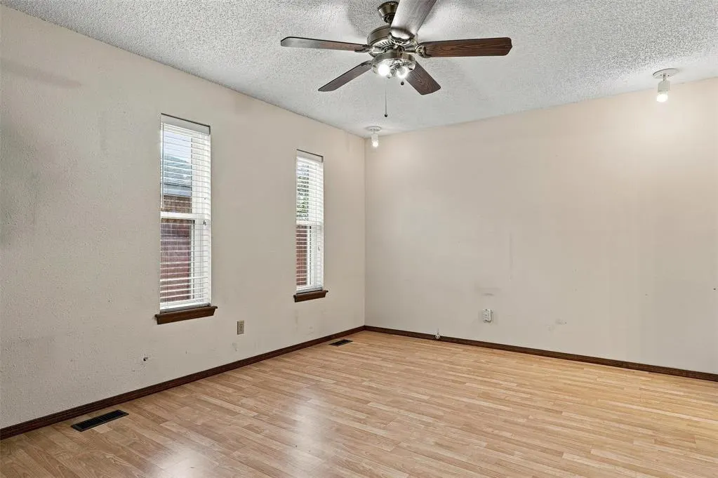 Photo 22 — 11804 O Casey Street, Yukon, OK 73099