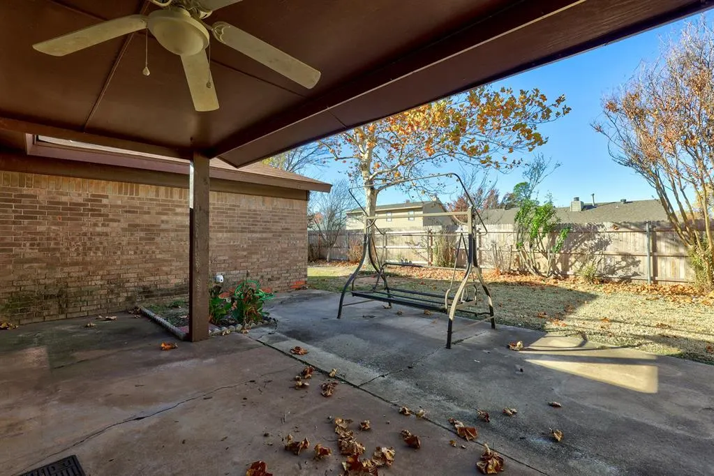 Photo 22 — 841 N Robinson Avenue, Oklahoma City, OK 73170