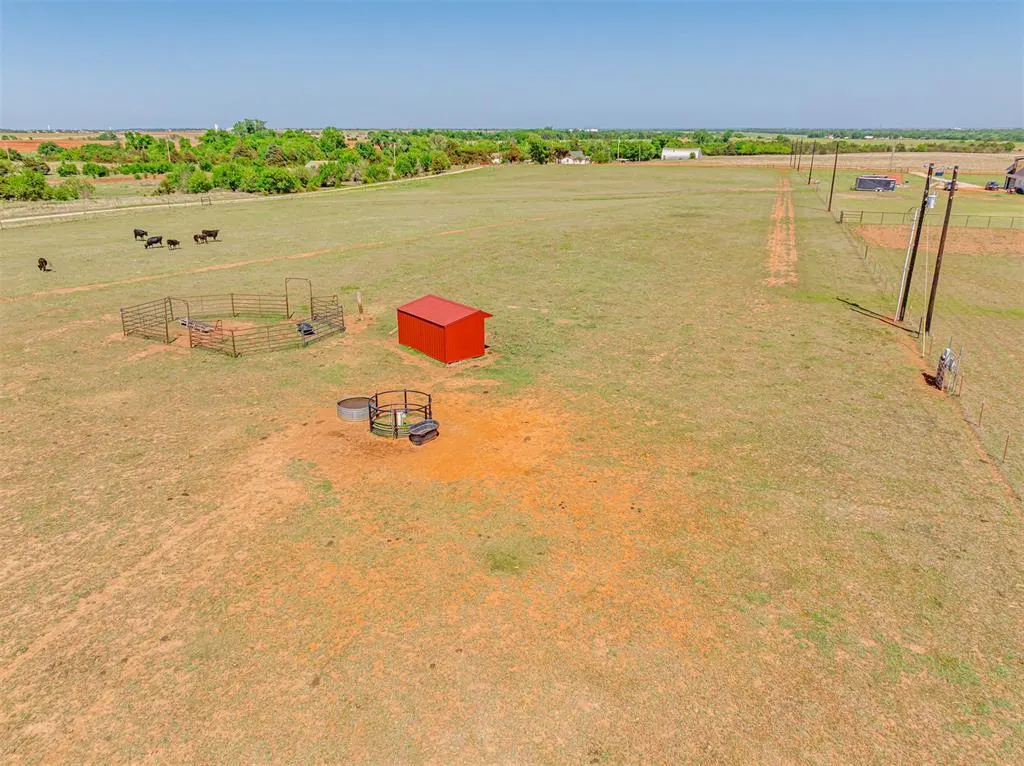 Photo 11 — 28616 N 2960 Street, Cashion, OK 73016