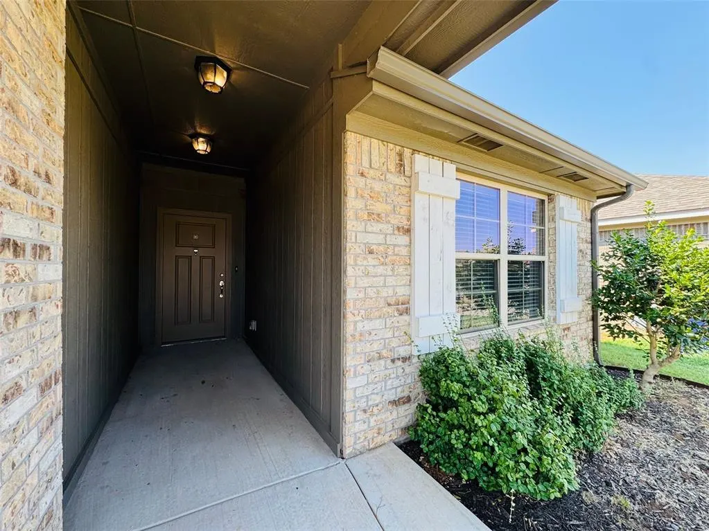 Photo 4 — 12948 NW 3rd Terrace, Yukon, OK 73099
