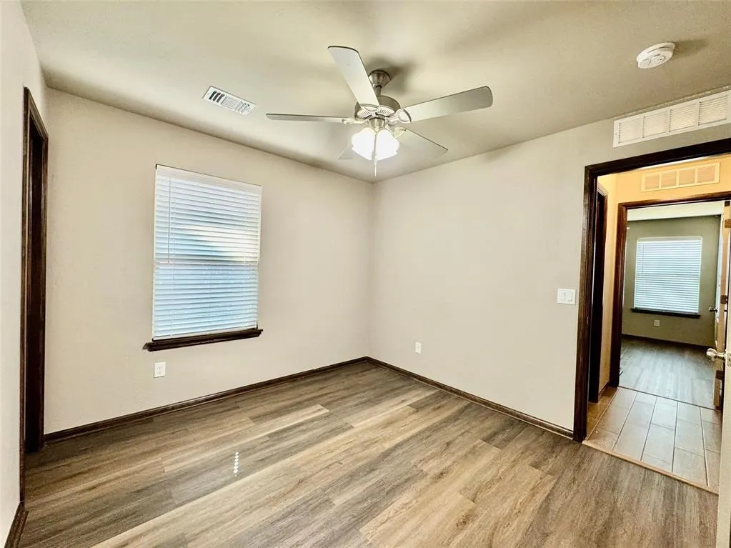 Photo 29 — 12948 NW 3rd Terrace, Yukon, OK 73099