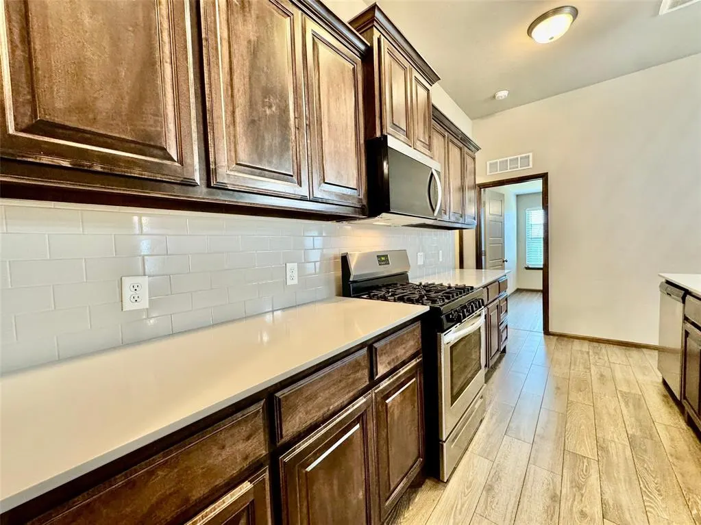 Photo 34 — 12948 NW 3rd Terrace, Yukon, OK 73099