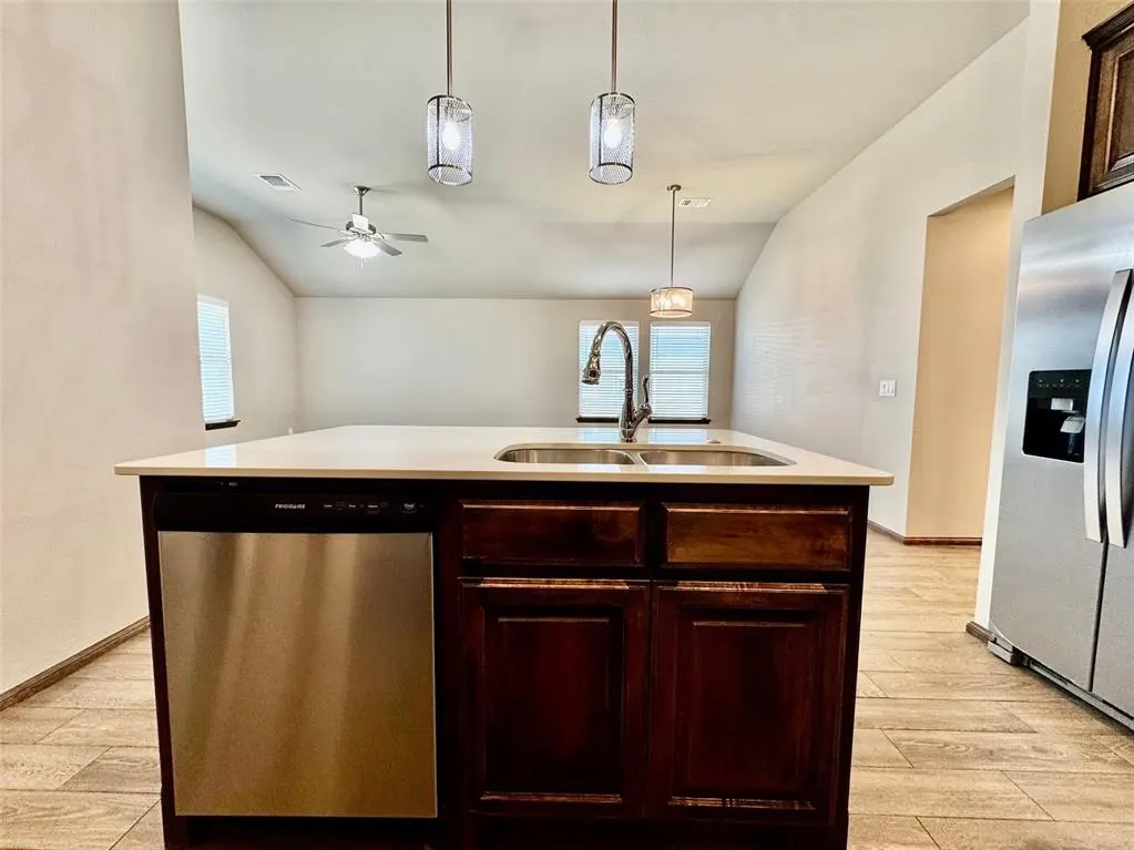 Photo 37 — 12948 NW 3rd Terrace, Yukon, OK 73099