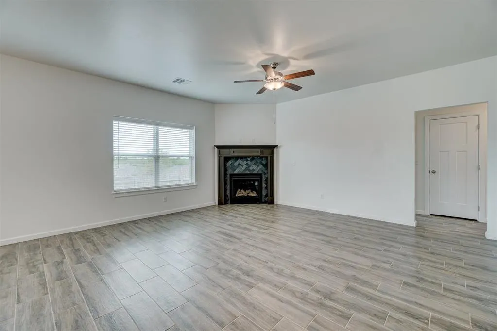 Photo 3 — 528 NW 175th Street, Edmond, OK 73012