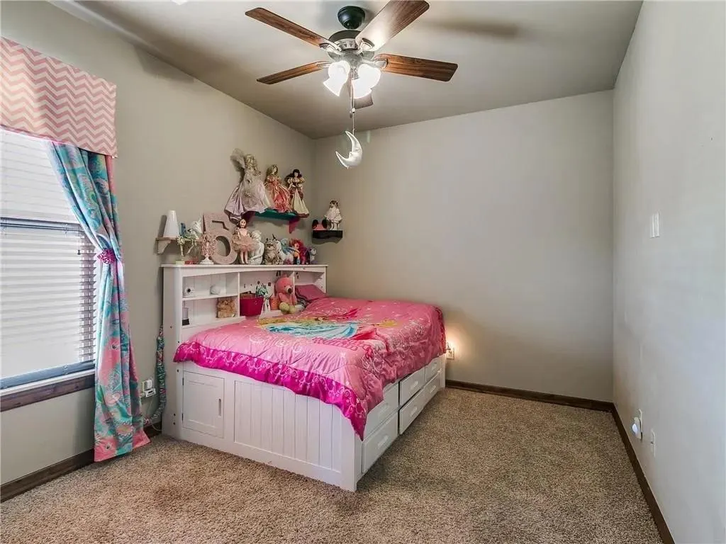 Photo 9 — 12609 NW 7th Court, Yukon, OK 73099