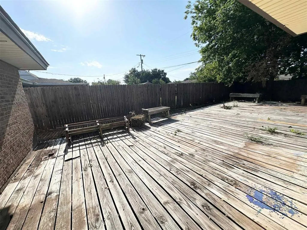 Photo 16 — 208 Cherrywood Drive, Oklahoma City, OK 73160