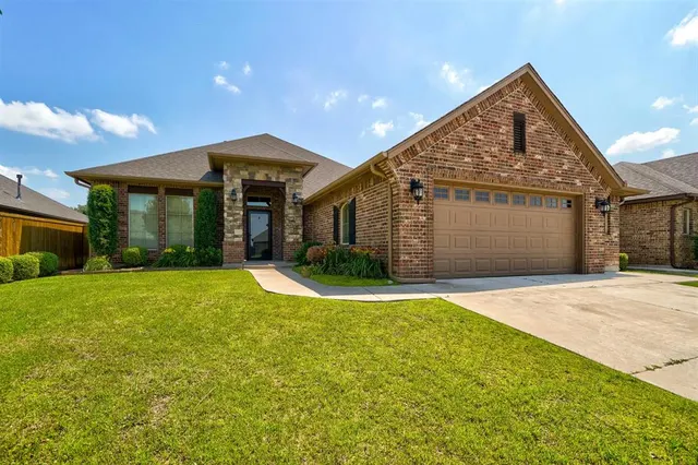 Front exterior — 232 SW 169th Street, Oklahoma City, OK 73170