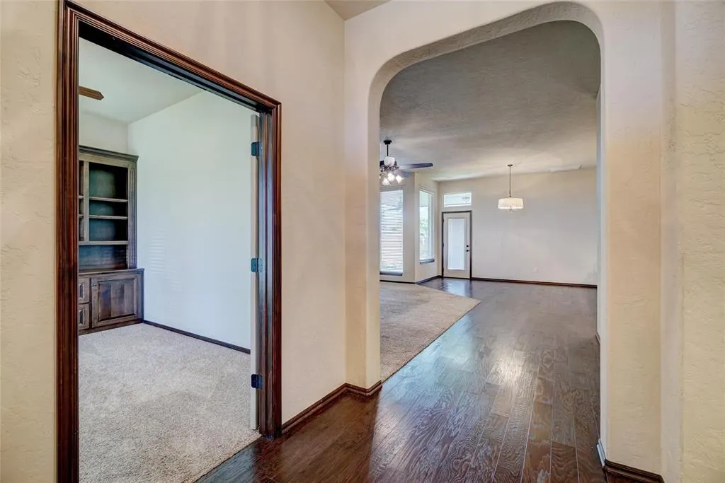 Photo 4 — 232 SW 169th Street, Oklahoma City, OK 73170