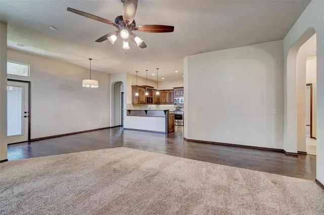 Photo 7 — 232 SW 169th Street, Oklahoma City, OK 73170