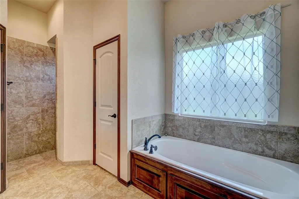 Photo 15 — 232 SW 169th Street, Oklahoma City, OK 73170
