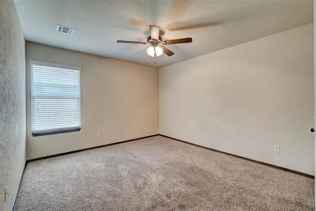 Photo 19 — 232 SW 169th Street, Oklahoma City, OK 73170