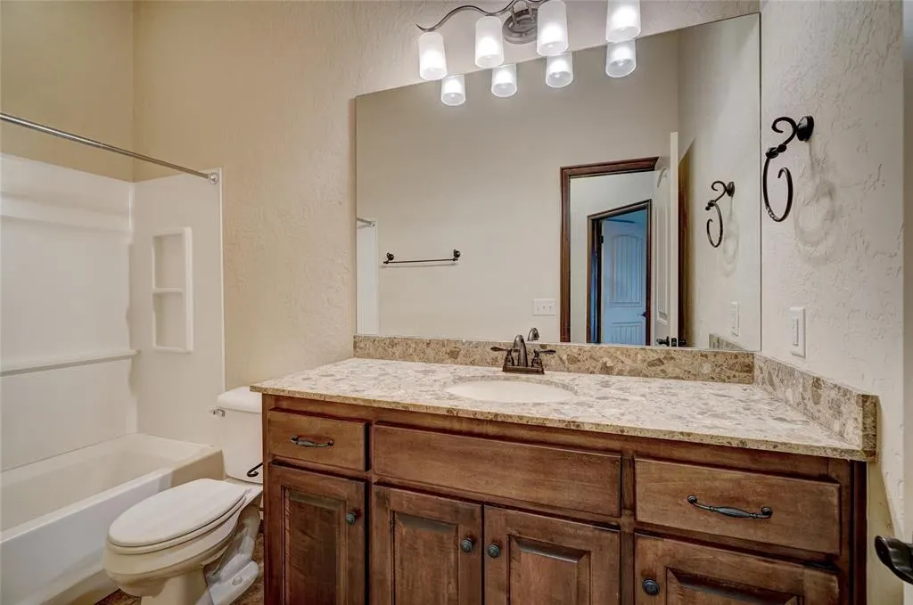 Photo 21 — 232 SW 169th Street, Oklahoma City, OK 73170