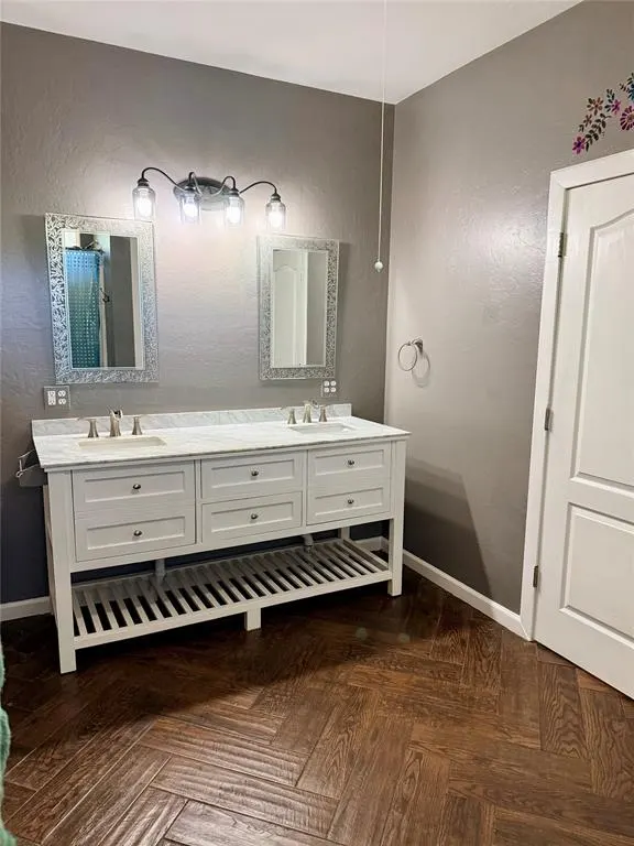 Photo 4 — 1651 Kiamichi Road, Norman, OK 73026