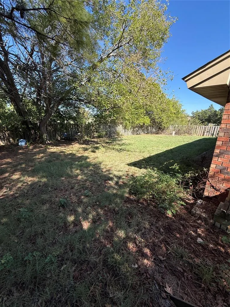 Photo 14 — 601 Timber Ridge Drive, Tecumseh, OK 74873