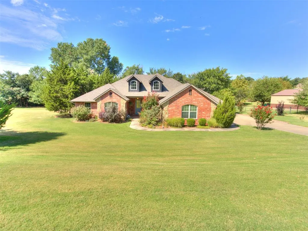 Front exterior — 14219 Shady Tree Drive, Edmond, OK 73034
