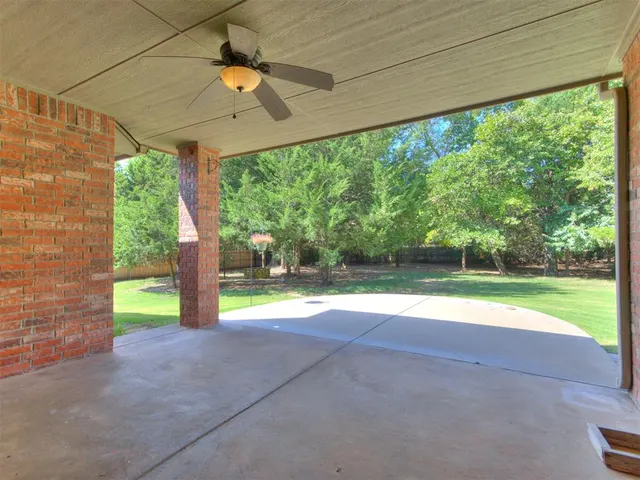 Photo 5 — 14219 Shady Tree Drive, Edmond, OK 73034