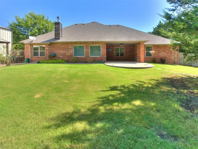 Photo 6 — 14219 Shady Tree Drive, Edmond, OK 73034