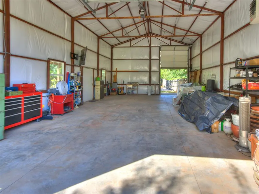 Photo 9 — 14219 Shady Tree Drive, Edmond, OK 73034