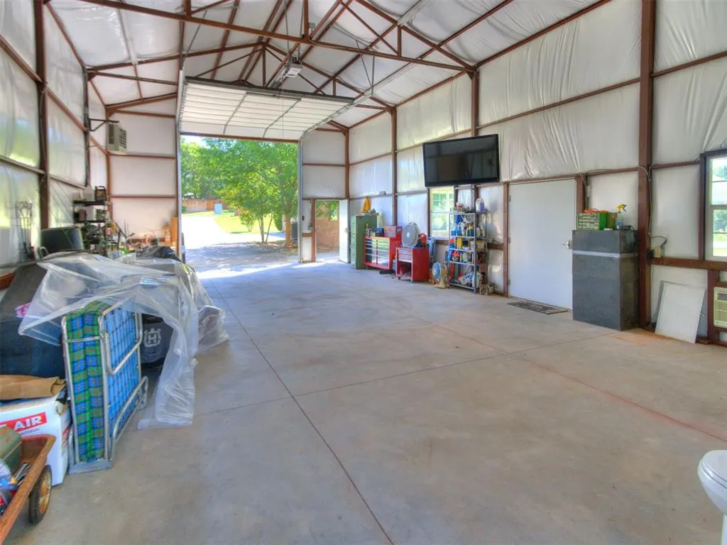 Photo 10 — 14219 Shady Tree Drive, Edmond, OK 73034