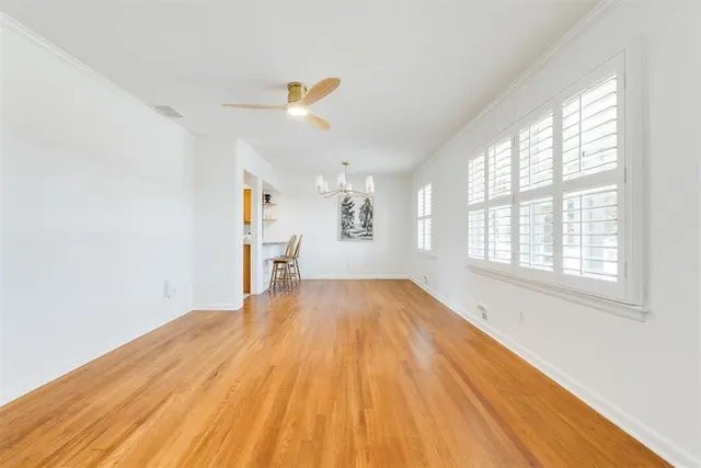 Photo 6 — 10013 Ridgeview Drive, Oklahoma City, OK 73120