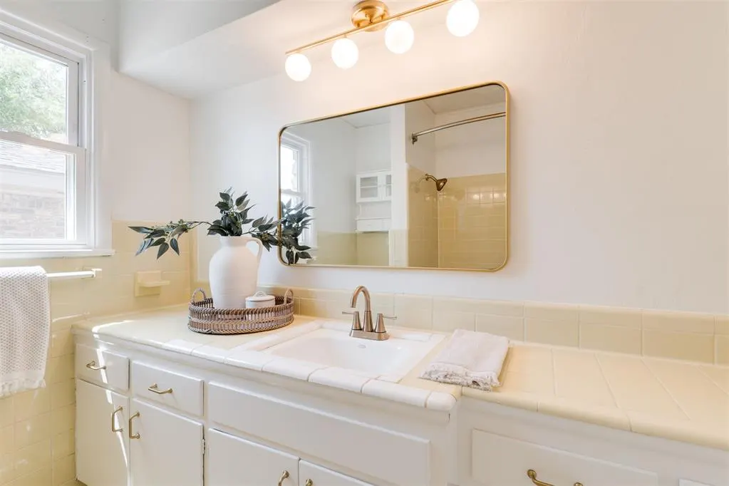 Photo 25 — 10013 Ridgeview Drive, Oklahoma City, OK 73120