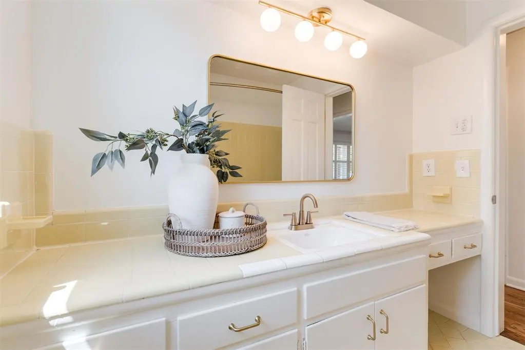 Photo 27 — 10013 Ridgeview Drive, Oklahoma City, OK 73120