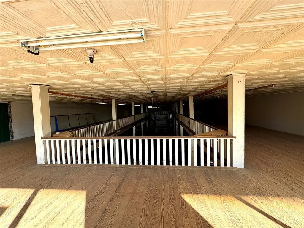 Photo 15 — 516 W Chickasha Avenue, Chickasha, OK 73018