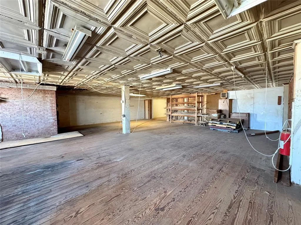 Photo 28 — 516 W Chickasha Avenue, Chickasha, OK 73018