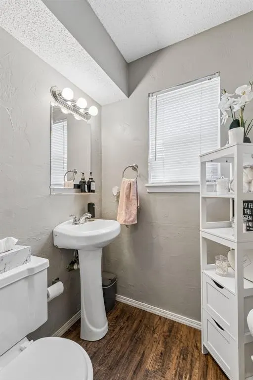 Photo 4 — 11429 N May Avenue, Oklahoma City, OK 73120